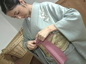 艶熟 江戸の和服美人14人 サンプル動画サムネイル